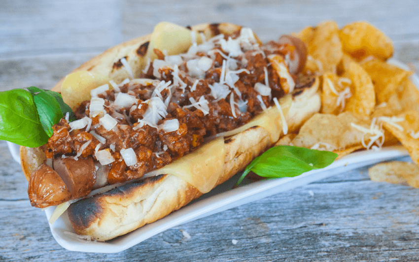 Chili Cheese Hotdogs - Serve3