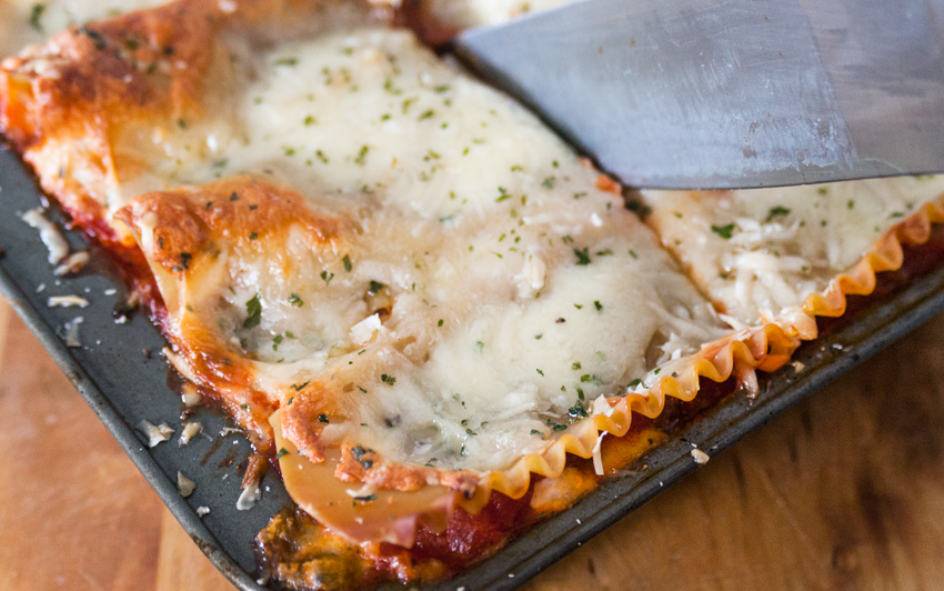 Homemade Lasagna With Meat and Three Cheeses Recipe