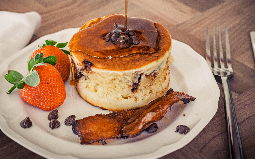 RecipeBlog - Chocolate Chip Japanese Pancakes - serve2