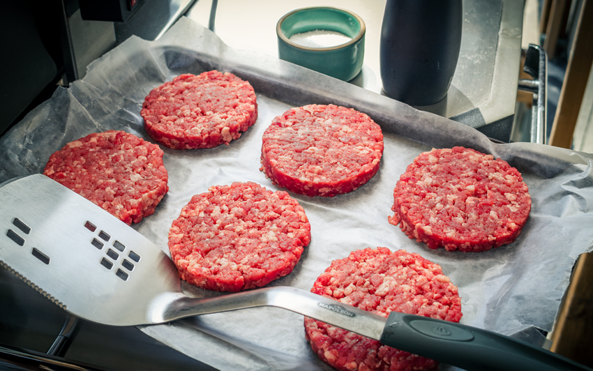 RecipeBlog - Perfect Homemade Burgers - Season