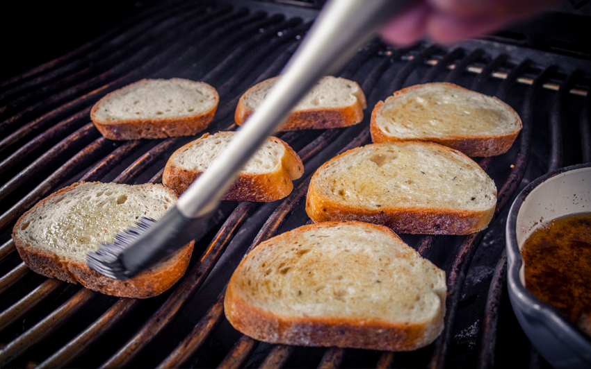 RecipeBlog - Clam Sofrito on COBS - grill Bread