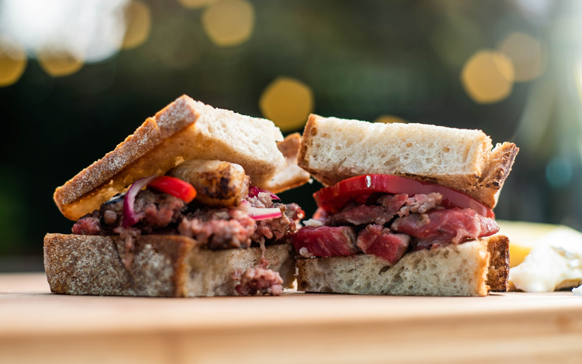 Recipe Blog - Steak Sandwich Fondue - Serve1