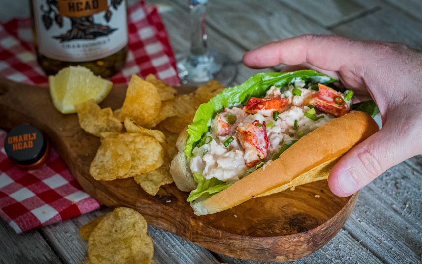 Recipe Blog - New England Style BBQ Lobster Roll - serve3