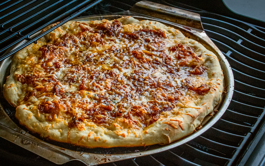 Recipe Blog - Vegetarian French Onion Pizza - grill5