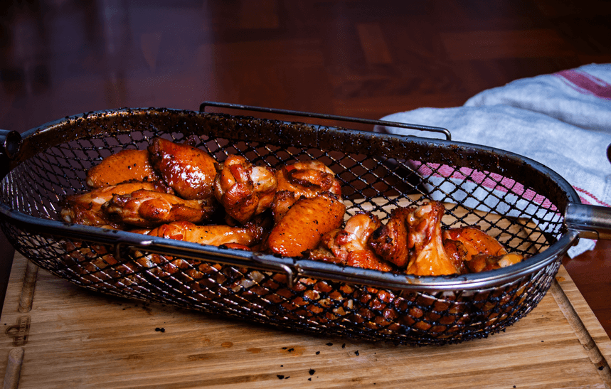 Recipe Blog - HoneyGarlic Chicken Wings - Serve1