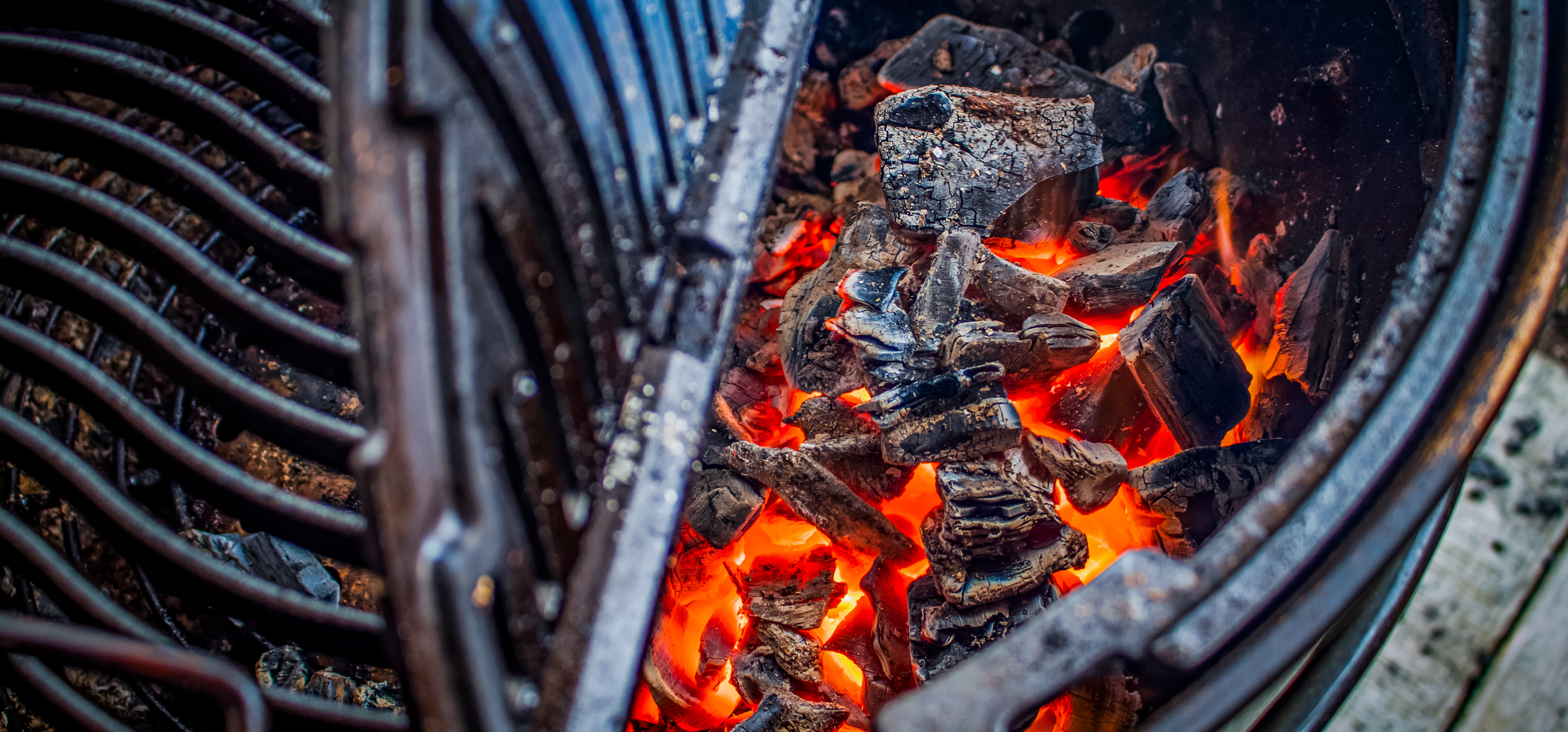 GrillBlog-FeatureImage-howTo-charcoalStarter