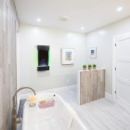 Gallery Image 4 - Allure™ Vertical Prestige® 32