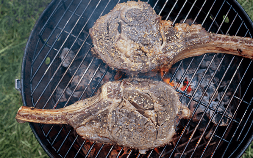 RecipeBlog - Smoked Tomahawk Steak - Sear 1
