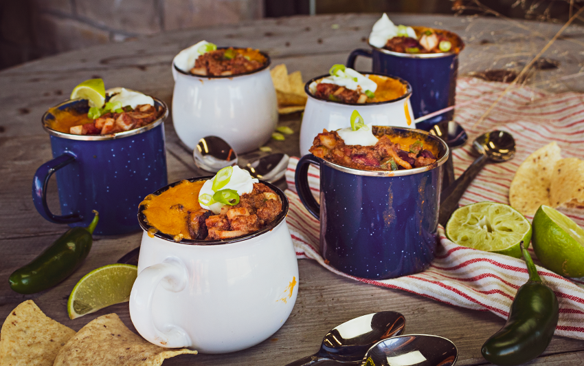 recipeBlog-serve2TailgateChili-31oct19